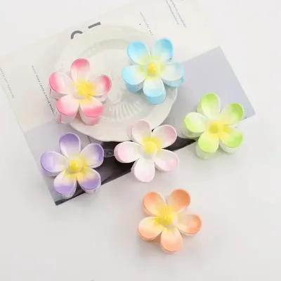 Elegant Flower Design Large Hair Clip (1 pc)